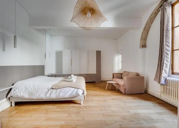 Apartamento L'arche Des Carmes - Confort Et Calme Hyper-centre